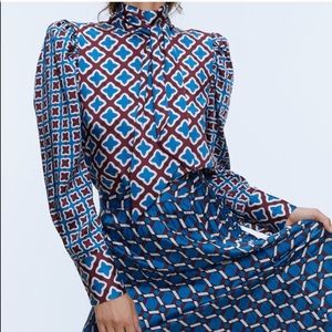 printed pleated skirt